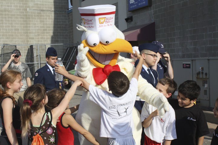 10 Mascot Tips to Make You a Great Mascot Performer